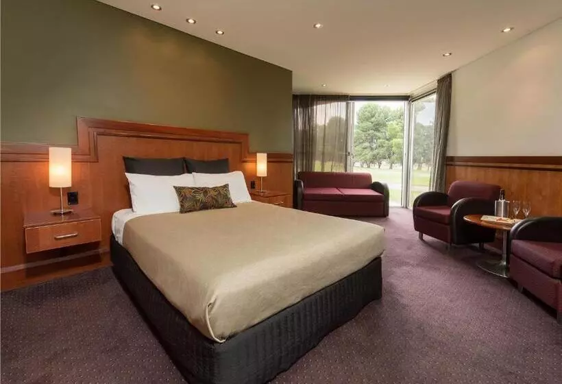 اتاق لوکس, Renmark Country Club