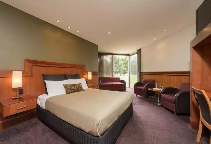 اتاق لوکس, Renmark Country Club