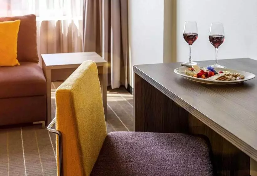 اتاق اجرایی, Sydney Central Hotel Managed By The Ascott Limited