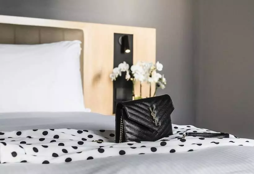 اتاق سوپریور, Novotel Sydney Darling Harbour