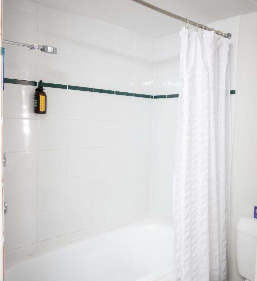 Семейный Номер, Paradise Resort Gold Coast