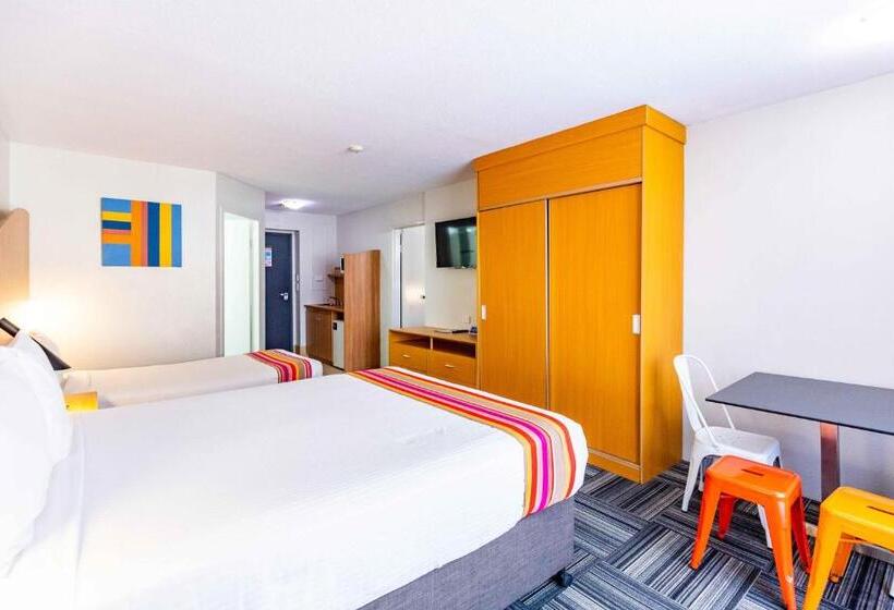 Семейный Номер, Paradise Resort Gold Coast