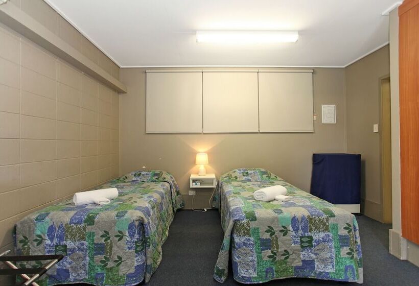 Семейный Номер, Tandara Hotel Motel