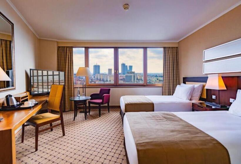 اتاق لوکس با چشمانداز شهر, Grand Hotel Prague Towers Czech Leading Hotels