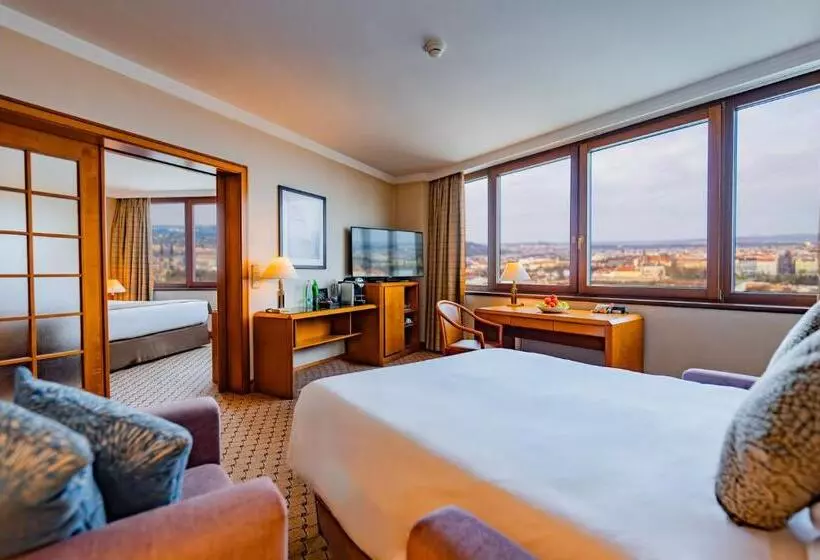 Perhesviitti, Grand Hotel Prague Towers Czech Leading Hotels