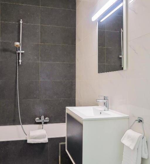 Номер Стандарт, Adoma