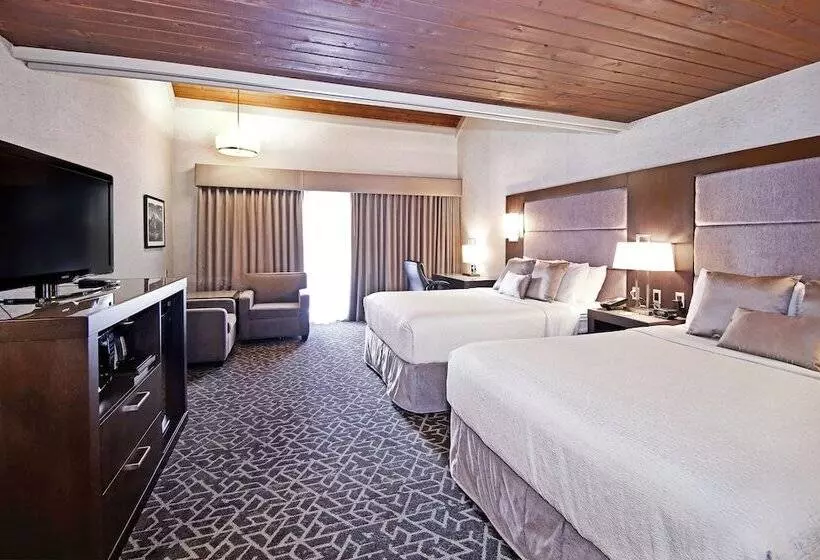 ２ダブルベッドのスタンダードルーム, Best Western Plus Banff International Lodge