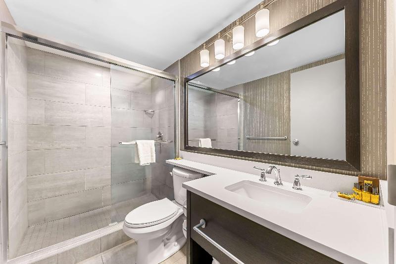 Люкс Кровать Кинг, Best Western Plus Banff International Lodge