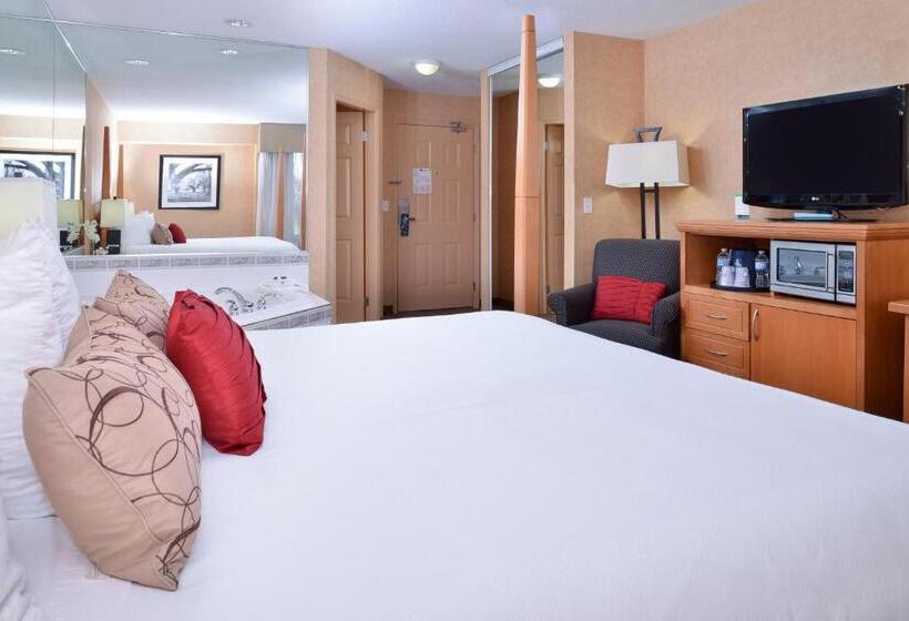 חדר סטנדרט עם מיטת קינג, Best Western Plus Regency Inn And Conference Centre