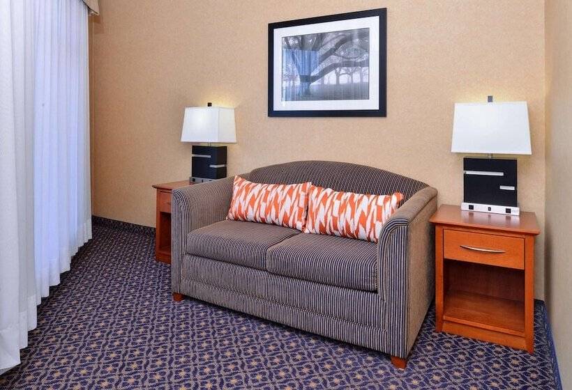 家庭套房, Best Western Plus Regency Inn And Conference Centre