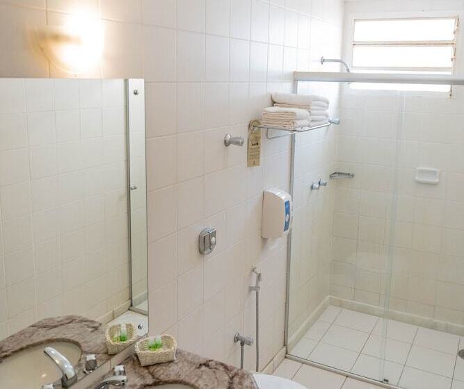 스탠다드 룸, Black Stream