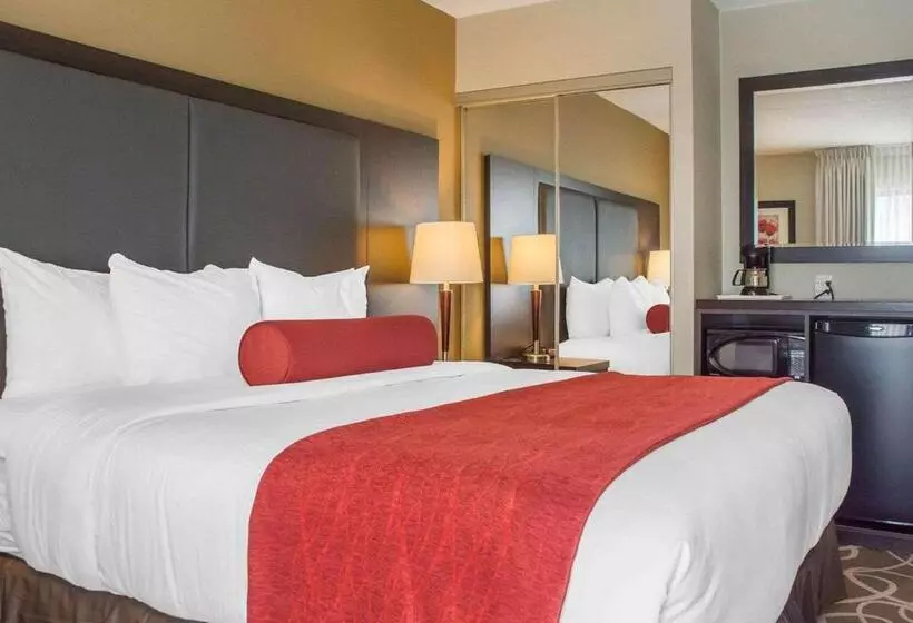 キングサイズベッドのスタンダードルーム, Comfort Inn