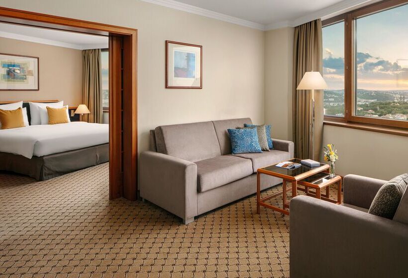 سوییت خانوادگی, Grand Hotel Prague Towers Czech Leading Hotels