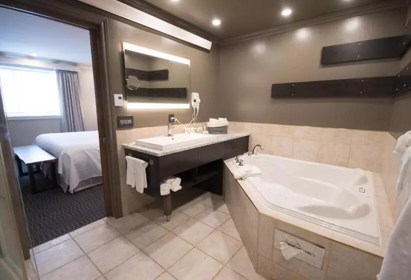 Suite Presidencial, Des Eskers