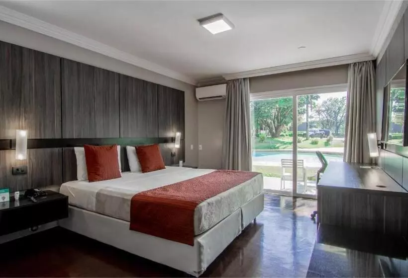 Chambre Deluxe, Deville Express Cascavel