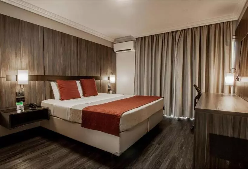 Chambre Deluxe, Deville Express Cascavel