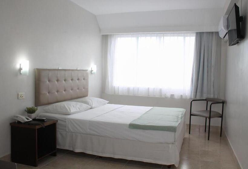 Номер Стандарт, Doral Apucarana