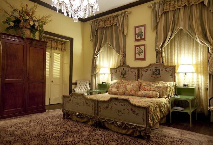 اتاق لوکس, Graycliff