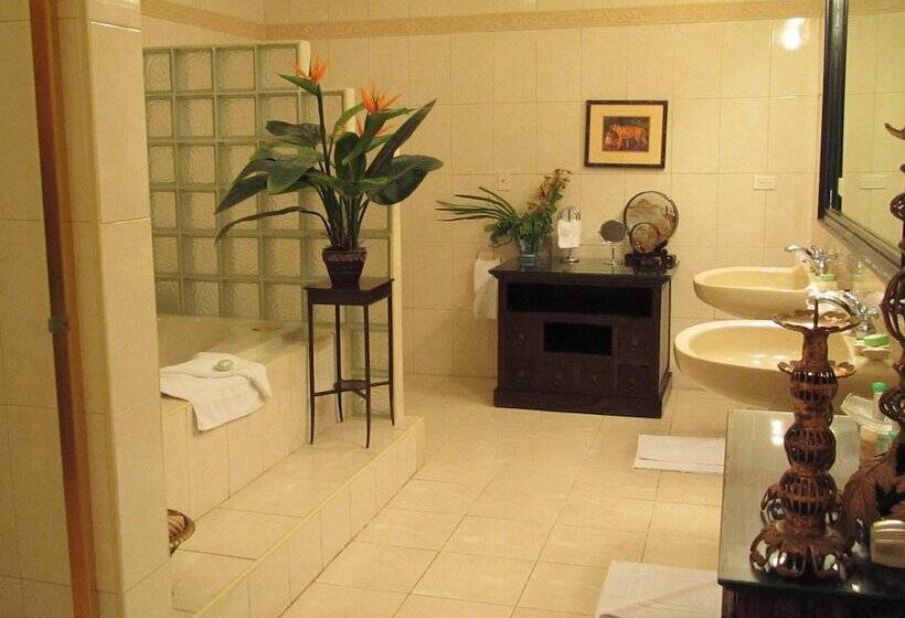 سوئیت پرزیدنت, Graycliff