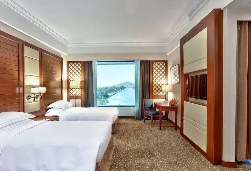اتاق اجرایی با مشاهده, Hilton Mandalay
