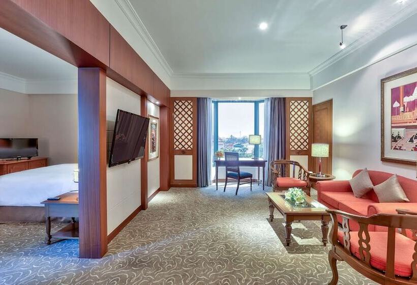 سوییت اجرایی, Hilton Mandalay