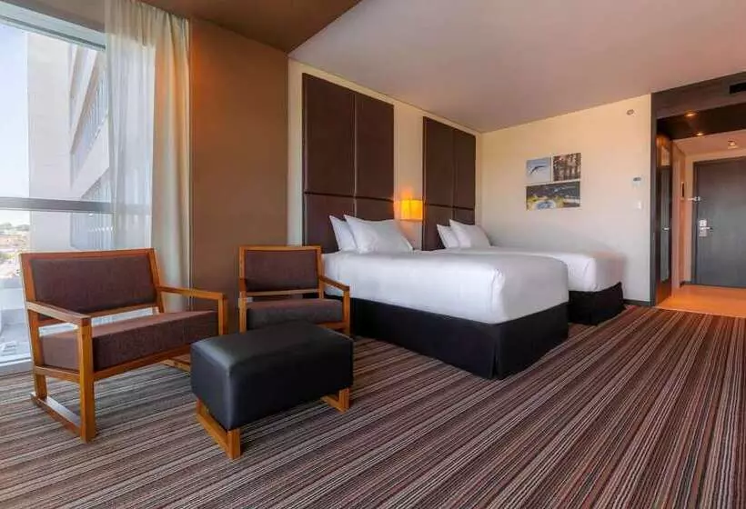 سوییت لوکس, Hilton Mandalay