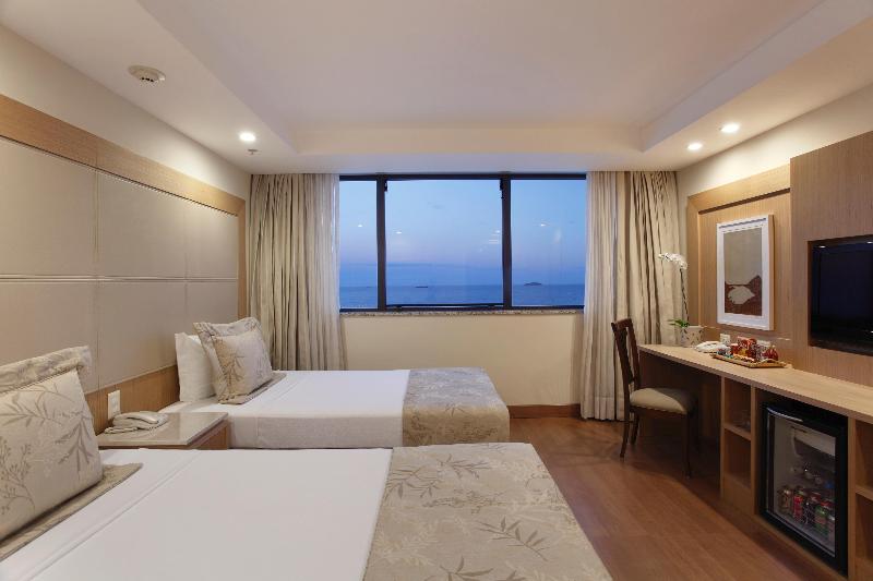 اتاق استاندارد با چشم‌انداز دریا, Hilton Copacabana Rio De Janeiro