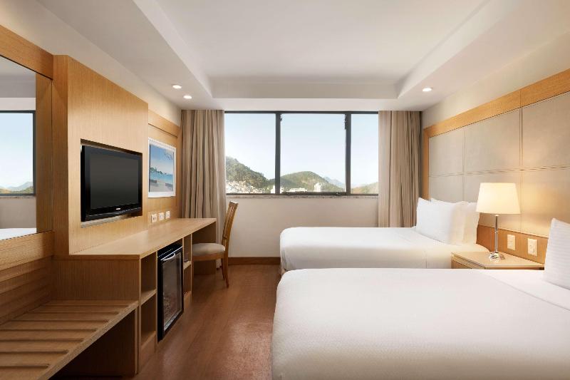 اتاق استاندارد با چشم‌انداز دریا, Hilton Copacabana Rio De Janeiro