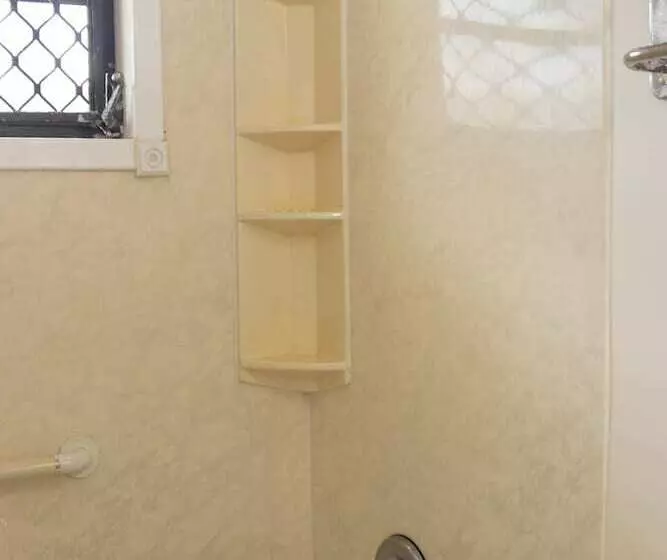 استودیوی استاندارد با چشم‌انداز دریا, Orange Hill Beach Inn