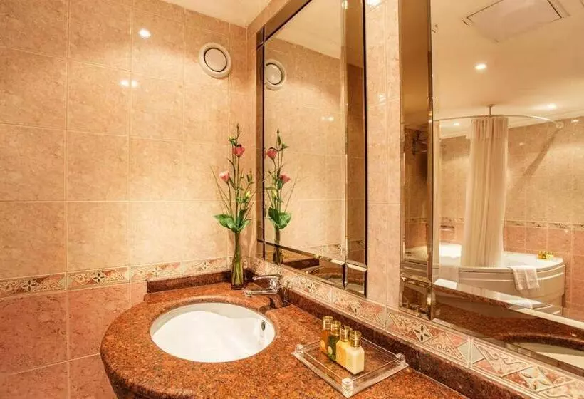 Suite, Ramada By Wyndham Sofia City Center