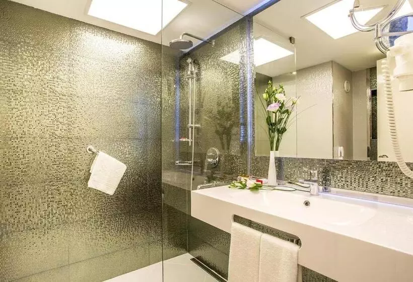 Standardzimmer, Ramada By Wyndham Sofia City Center