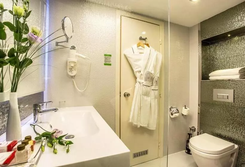 Standardzimmer, Ramada By Wyndham Sofia City Center