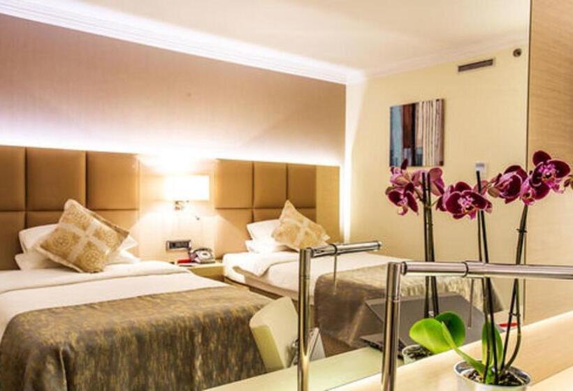 غرفة بيزنس, Ramada By Wyndham Sofia City Center