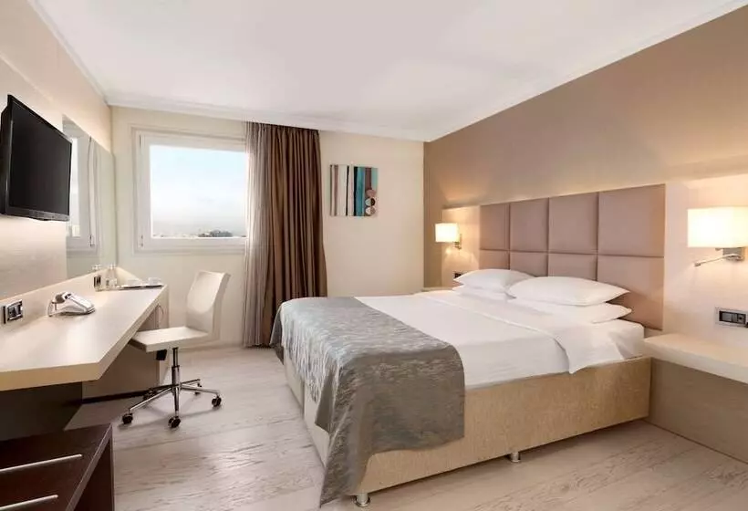 Business-Zimmer, Ramada By Wyndham Sofia City Center