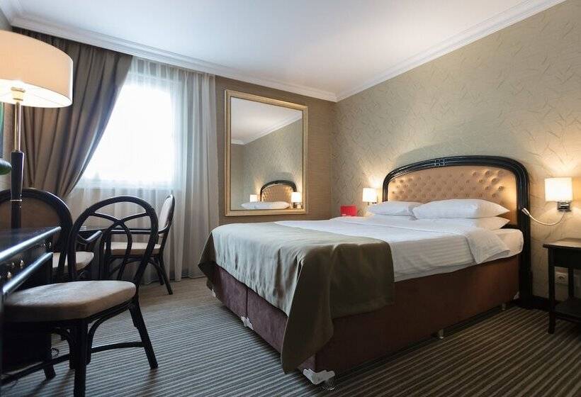 غرفة بيزنس, Ramada By Wyndham Sofia City Center