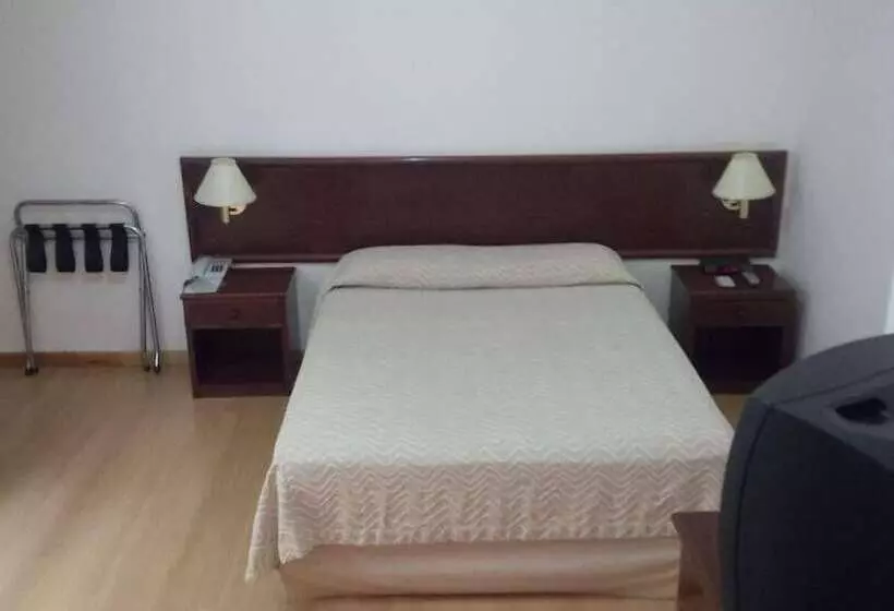 اتاق استاندارد, Vitoria Palace