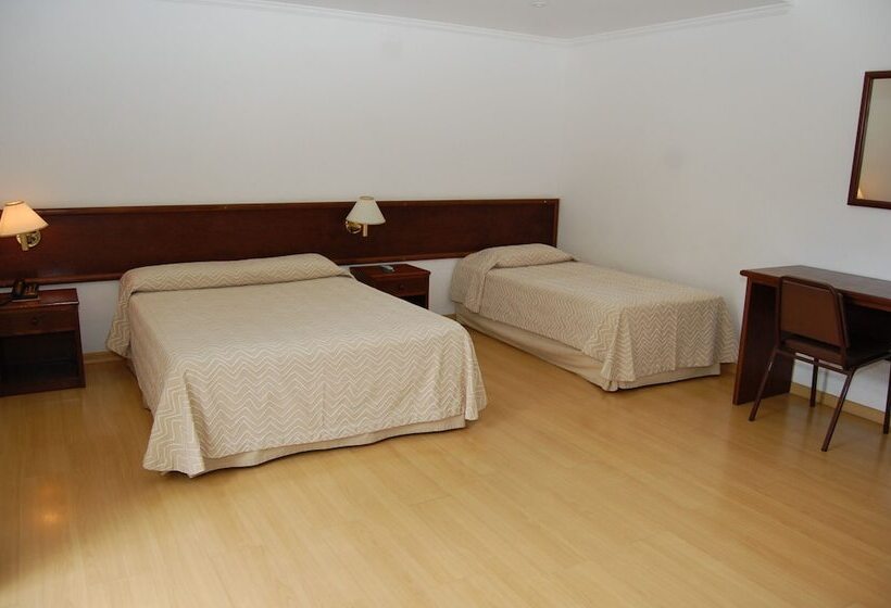 Chambre Triple Supérieure, Vitoria Palace