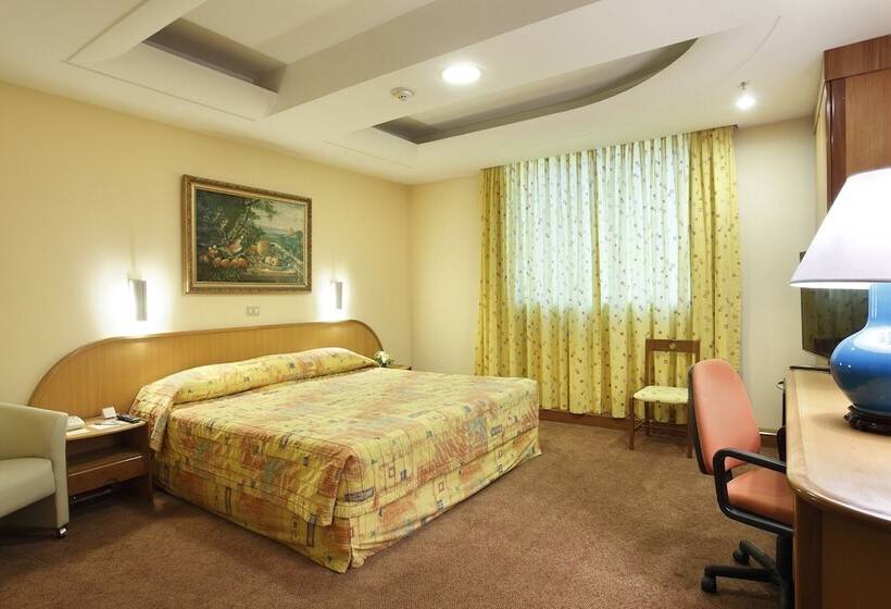 اتاق سوپریور, Windsor Guanabara