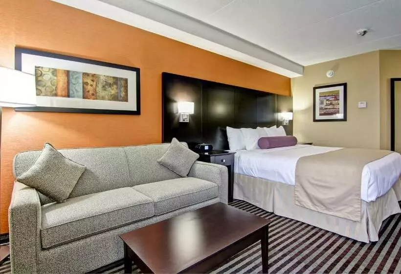 キングサイズベッドのスイートルーム, Best Western Plus Toronto North York Hotel & Suites