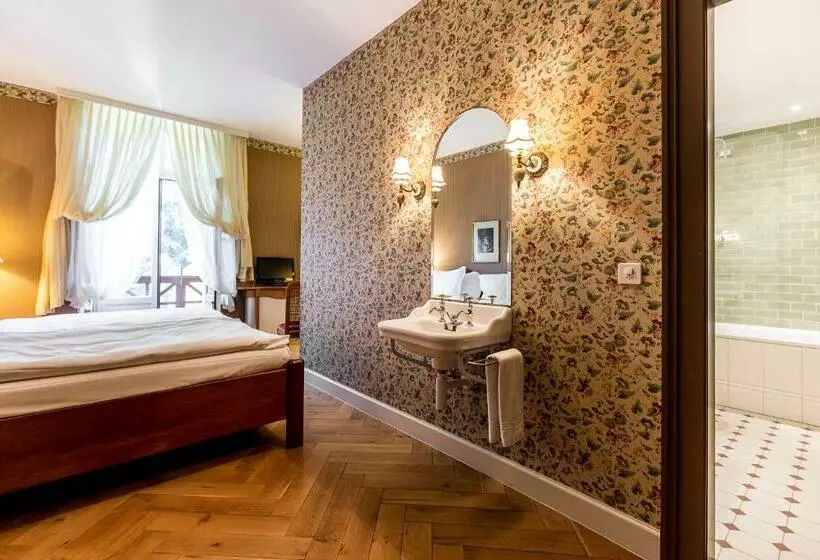 景色の見えるスーペリアルーム, Grandhotel Giessbach
