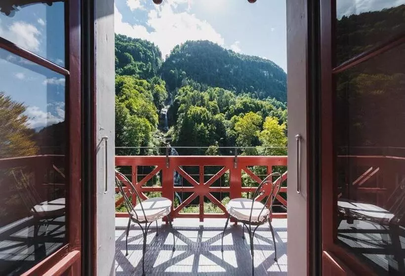 景色の見えるスーペリアルーム, Grandhotel Giessbach