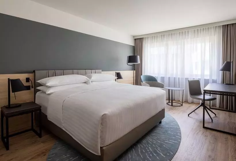Chambre Deluxe, Basel Marriott