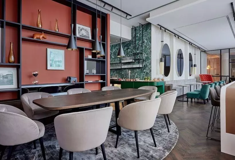 Junior Suite, Basel Marriott