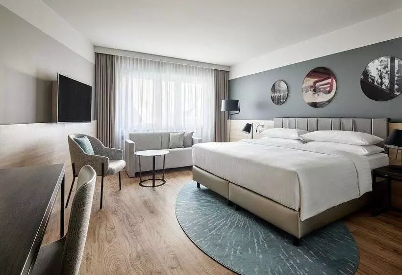 Junior Suite, Basel Marriott