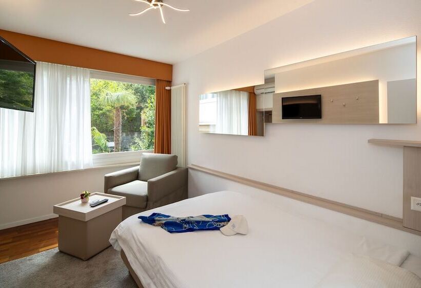 סוויטה משפחתית, Campione