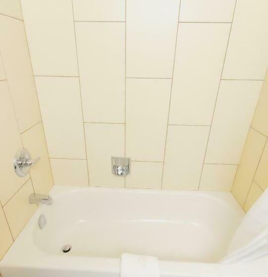 חדר סטנדרט עם מיטת קינג, Canad Inns Destination Centre Polo Park