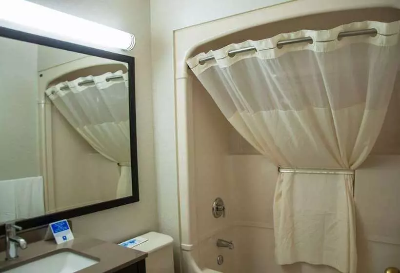 Quarto Deluxe Cama King, Comfort Inn