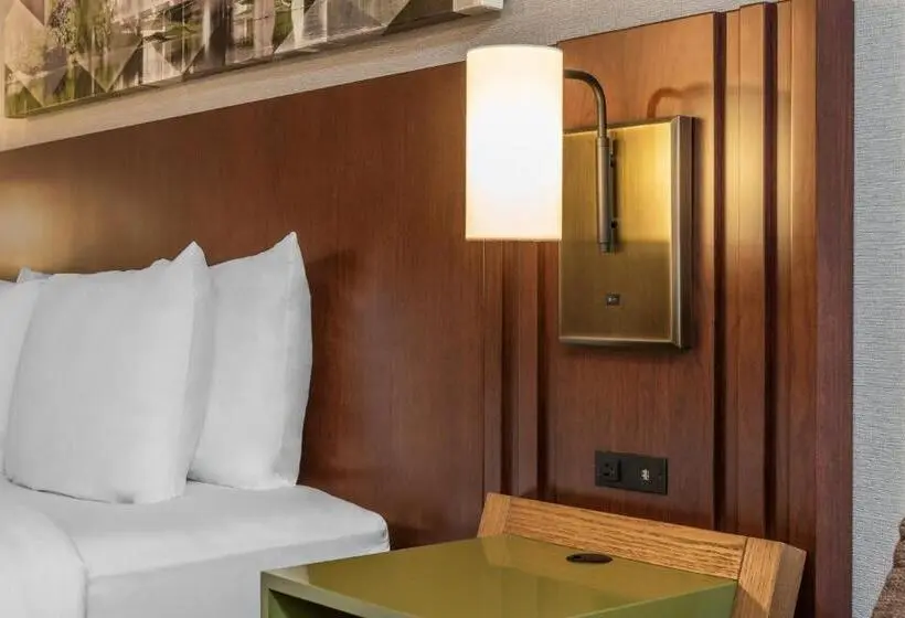 １階のスタンダードルーム, Comfort Inn Newmarket