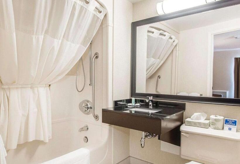 غرفة قياسية بالطابق الأرضى, Comfort Inn