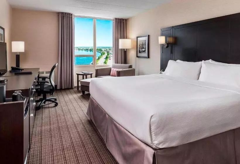 اتاق لوکس با تخت بزرگ, Delta Hotels By Marriott Sault Ste. Marie Waterfront